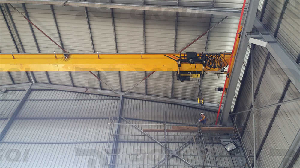 Installation process of HD type 5-ton single beam overhead crane