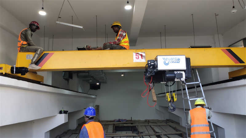 Derek Overhead Balok Tunggal DQ Euro Series 5 Ton: Solusi Terbaik untuk Penanganan Balok H yang Efisien di Pabrik Anda