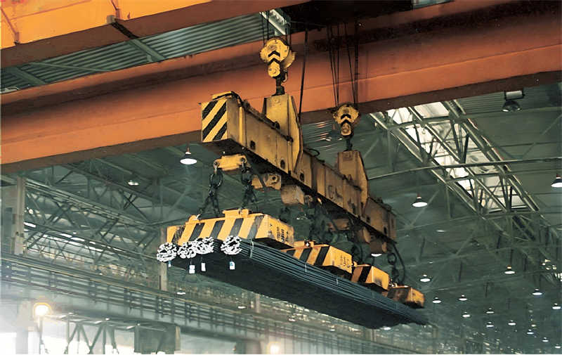 Kurangi Biaya Penanganan Besi Tua dengan Derek Elektromagnetik 5-20T!