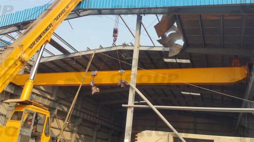 Installation-process-of-a-20-ton-double-beam-overhead-crane-5