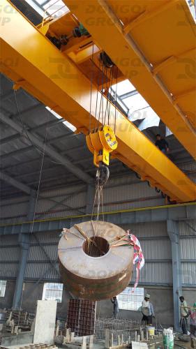 Load-test-of-20-ton-double-beam-overhead-crane-1